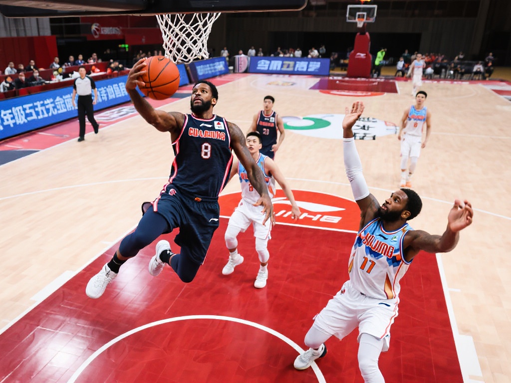 除了琼斯的空接暴扣，本轮五佳球还收录了其